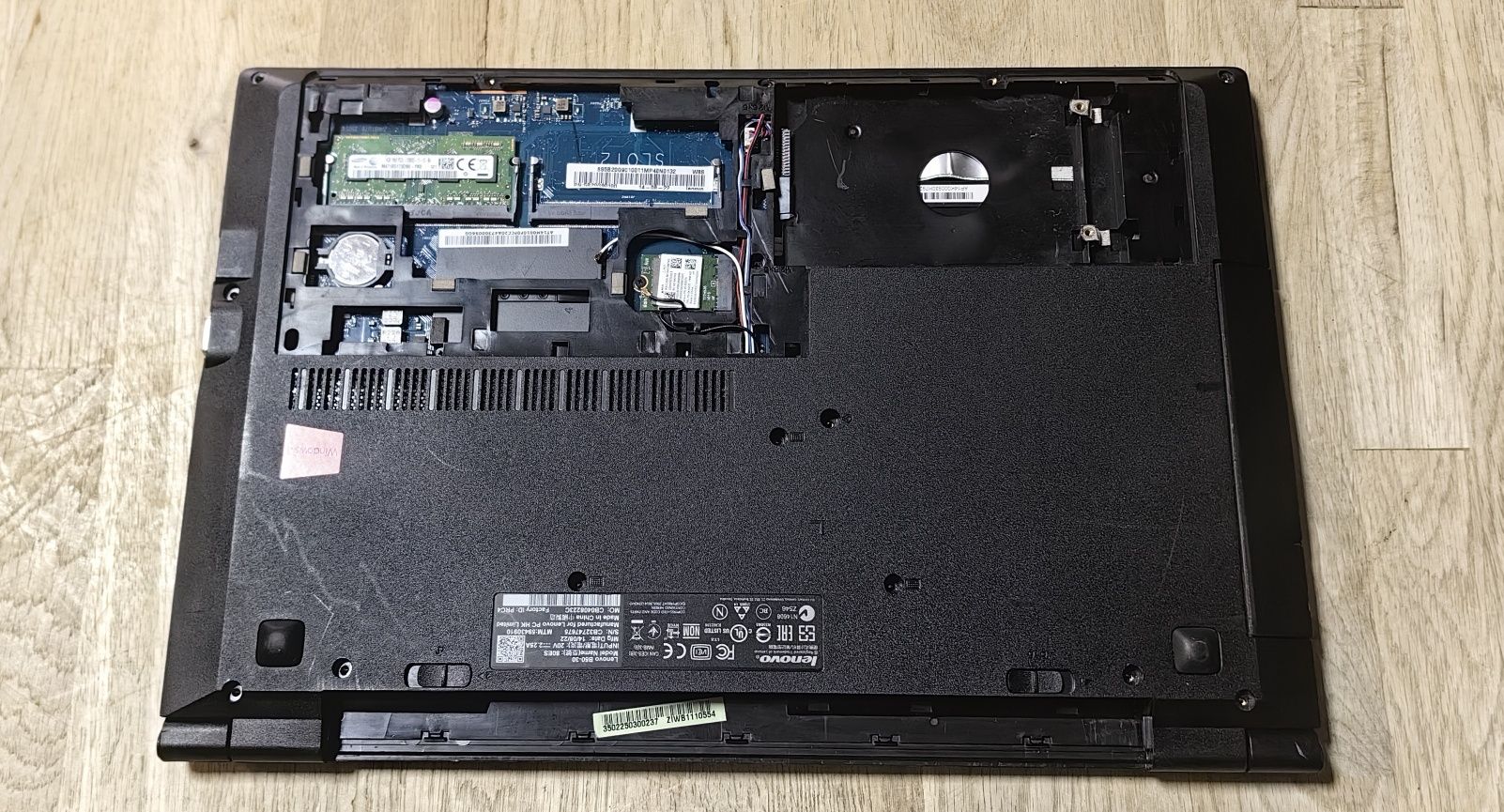 Ноутбук Lenovo B50-30/Celeron N2840/Ram 4Gb/HDD No