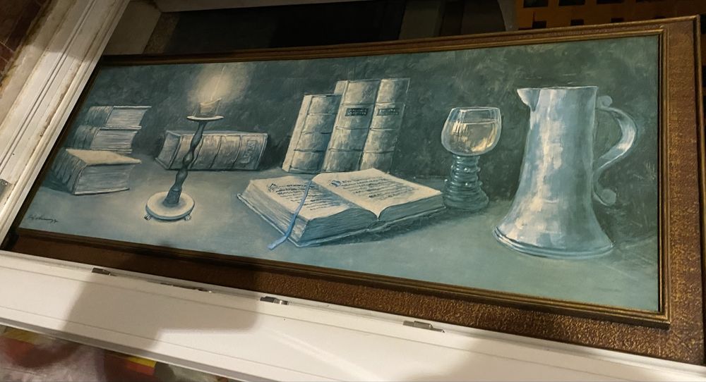 Quadro decorativo clássico com moldura – tema livros e velas