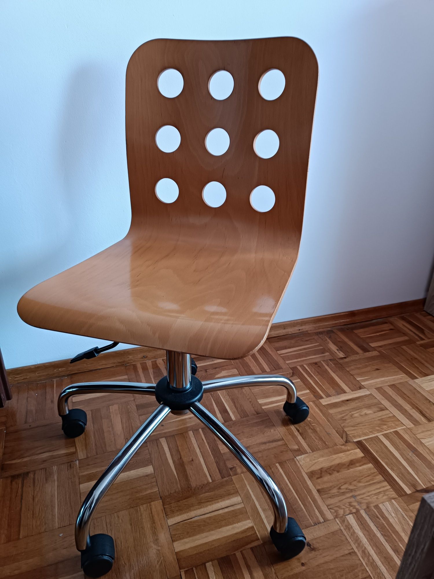 Krzesło do komputera biurka obrotowe