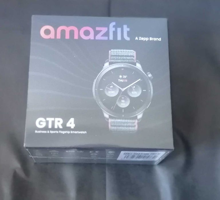 Smartwatch Amazfit GTR 4 com tela AMOLED NOVO