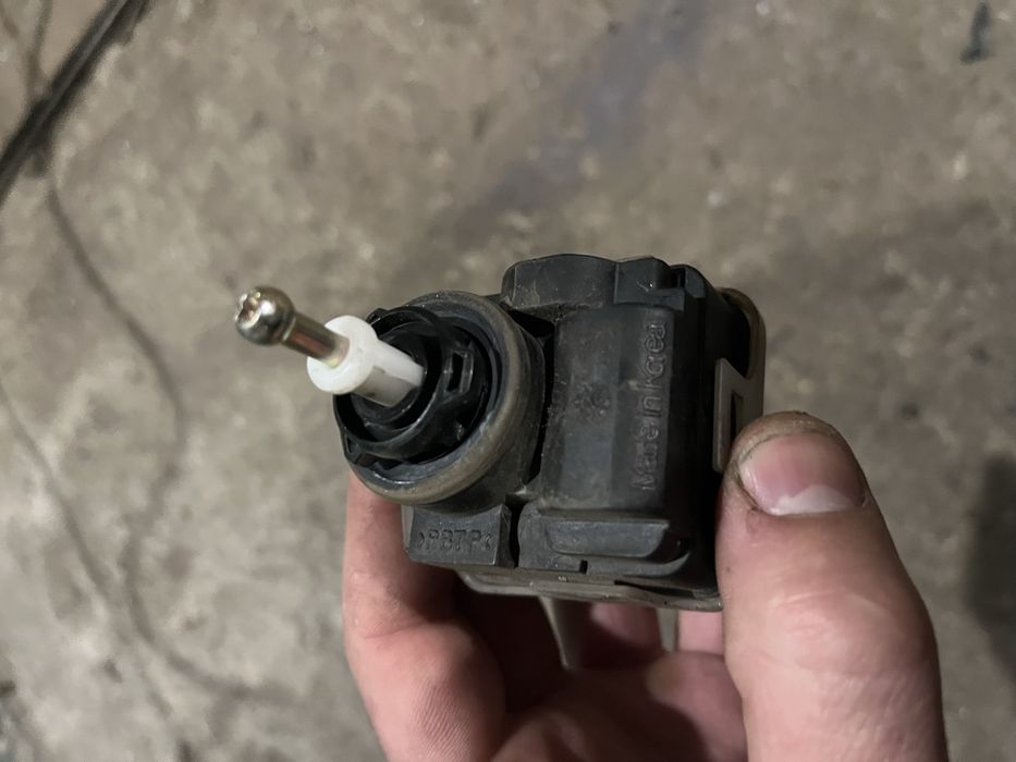 Коректор фар део сенс ланос