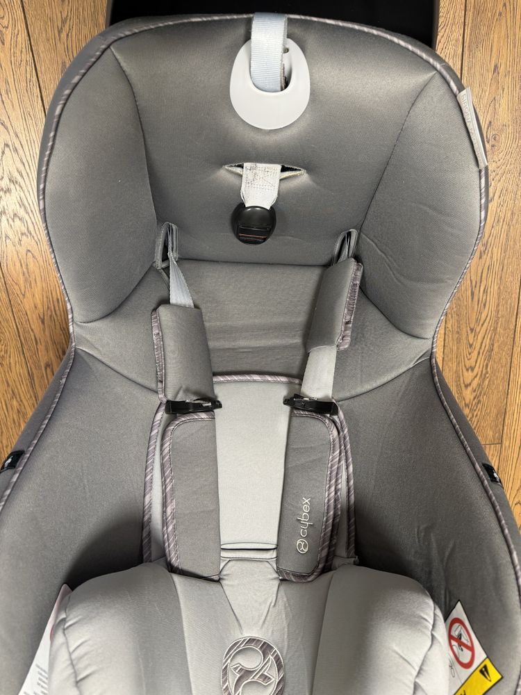 Cybex Sirona M2 I-size + Baza M