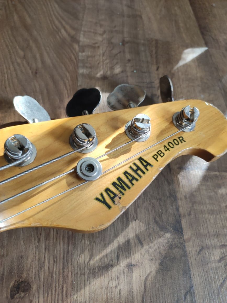 Бас гитара Yamaha PB400R Precision bass