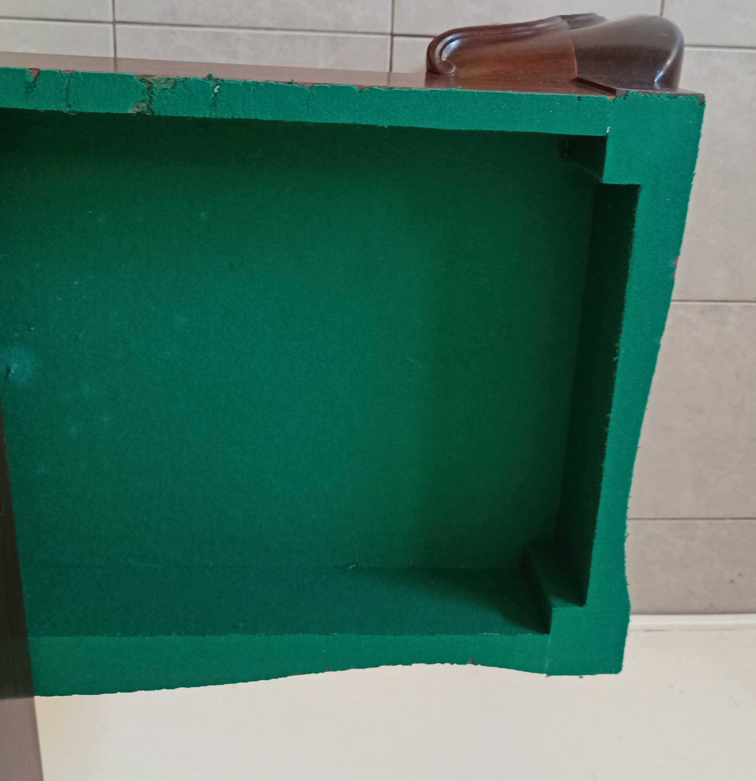 Mesa de Jogo dobrável c/ tampo de veludo