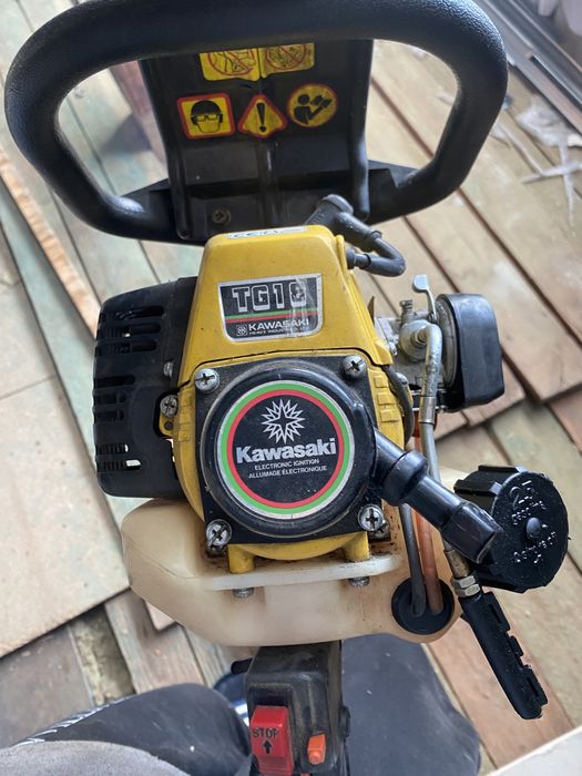 Кущоріз Kawasaki