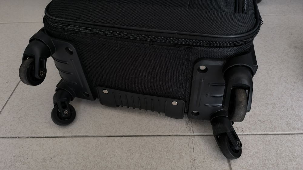 Bagagem de viagem de cabine