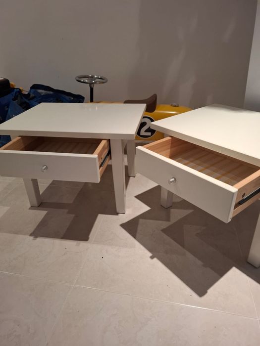 Mesas de cabeceira IKEA