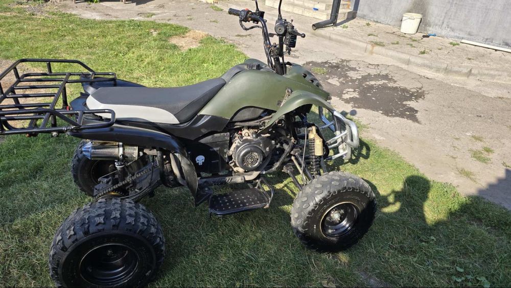 Продам квадроцикл 200куб.