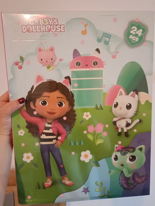 Kalendarz Adwentowy koci domek Gabi