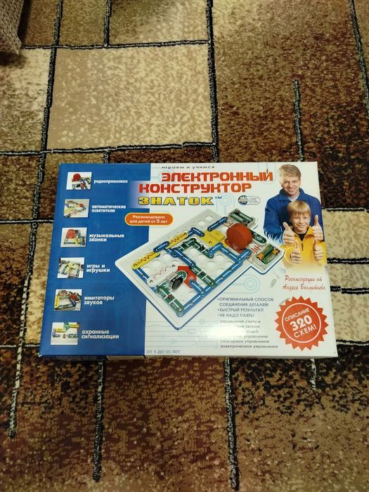 Електронний конструктор ЗНАТОК