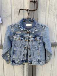 Джинсовка Reserved 134 р, джинсова куртка для дівчинки, вітровка 134 р