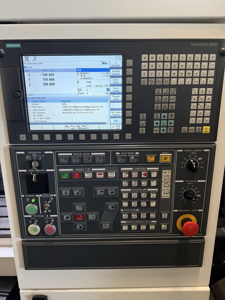 2016 Centrum cnc Hyundai Wia F400