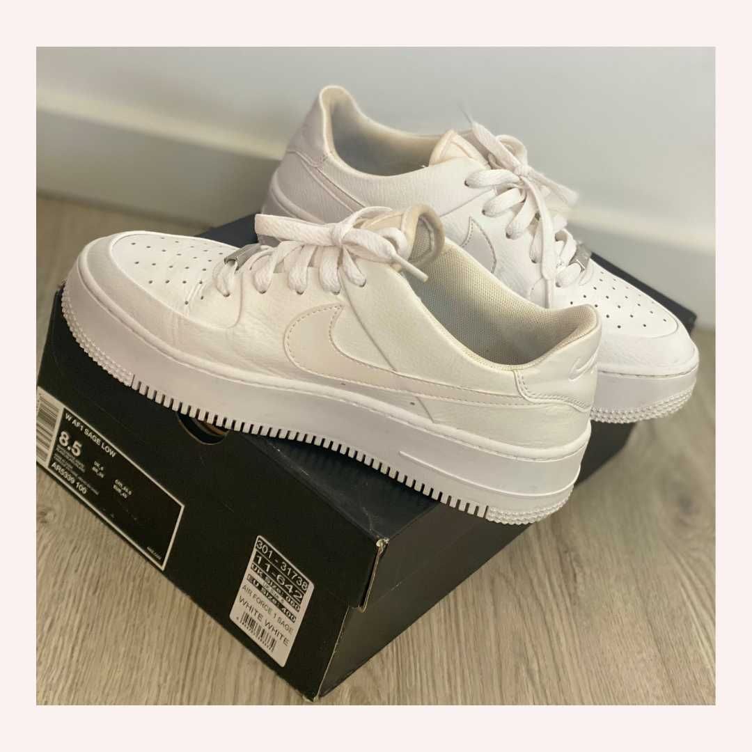 Nike Air Force 1 Sage Low Triple White