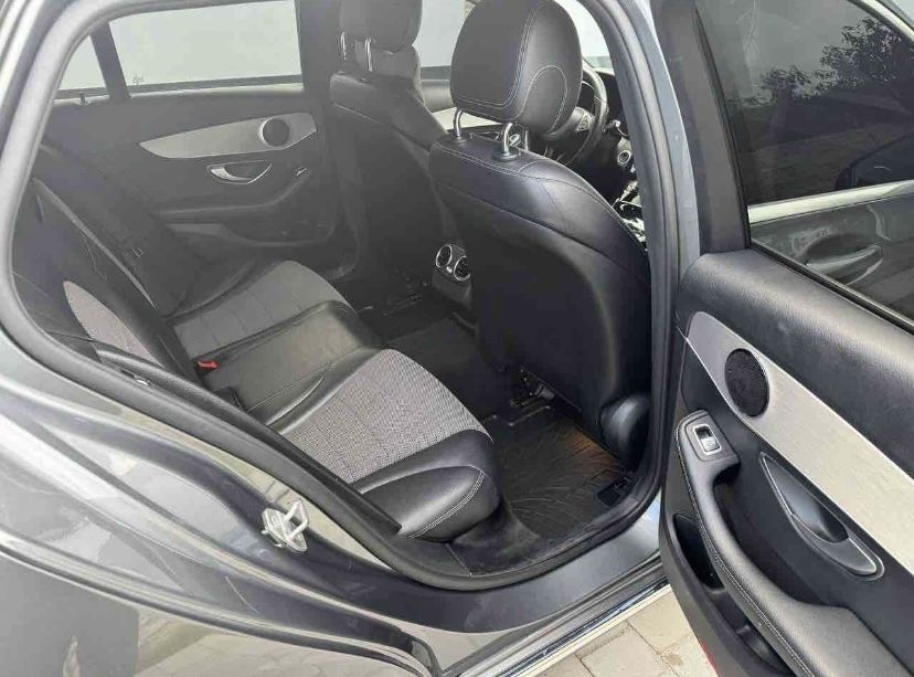 Мерцедес-Бенс С350Е