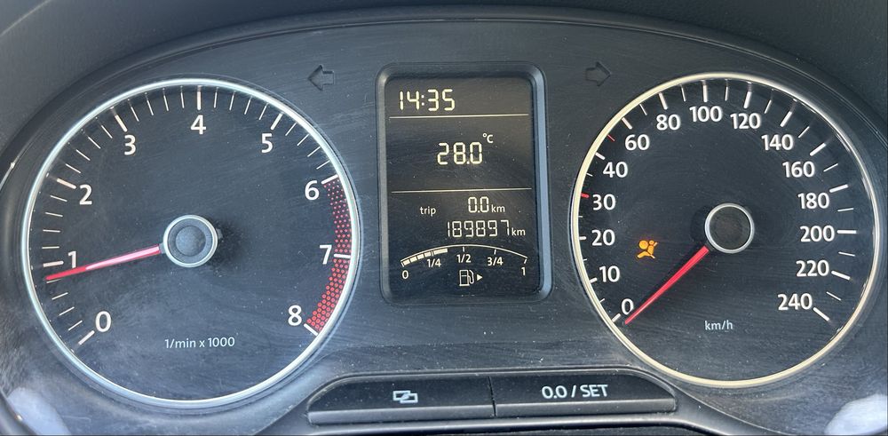 Volkswagen Polo Match 1.2 Gasolina - 2012