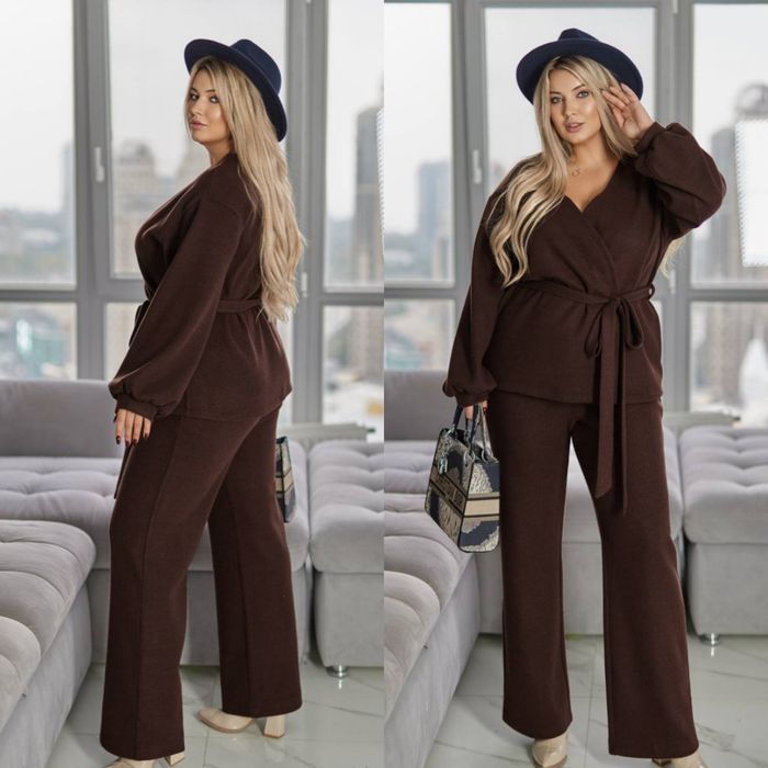 Костюм. Великі розміри