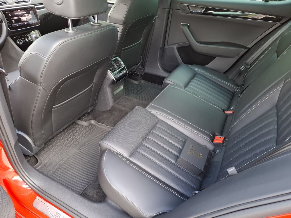 Auto do ślubu Skoda Superb