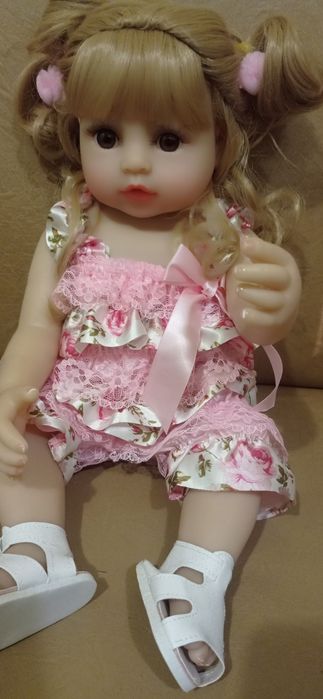 Нова велика лялька.