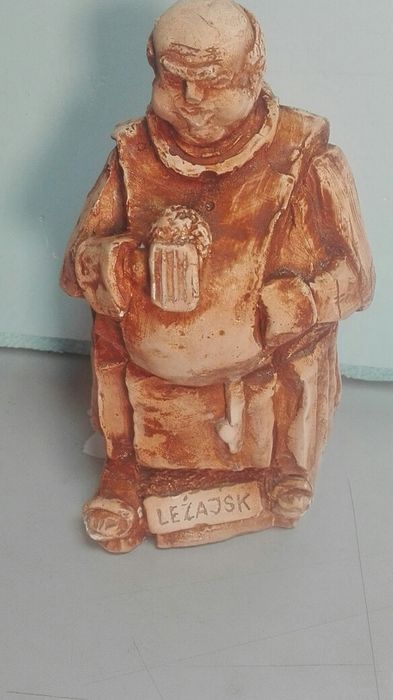 Mnich Leżajsk z gipsu