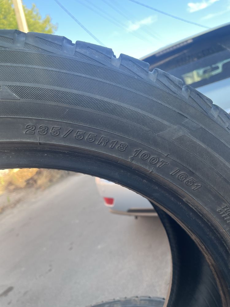 Продам гума 235/55r18