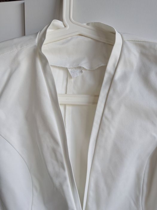 Kremowe ecru eleganckie bolerko rozm. 36