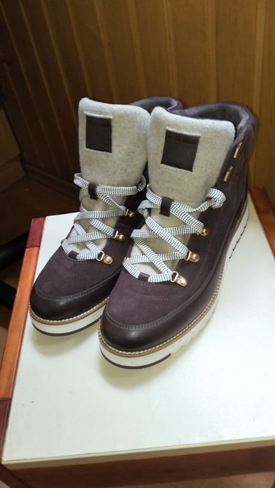 Продам  женские ботинки ZEROGRAND