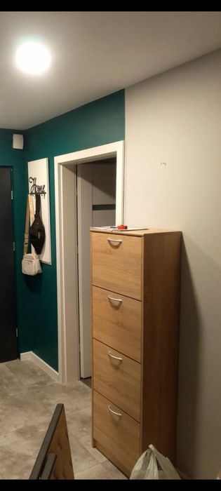 Sprzedam szafkę na buty