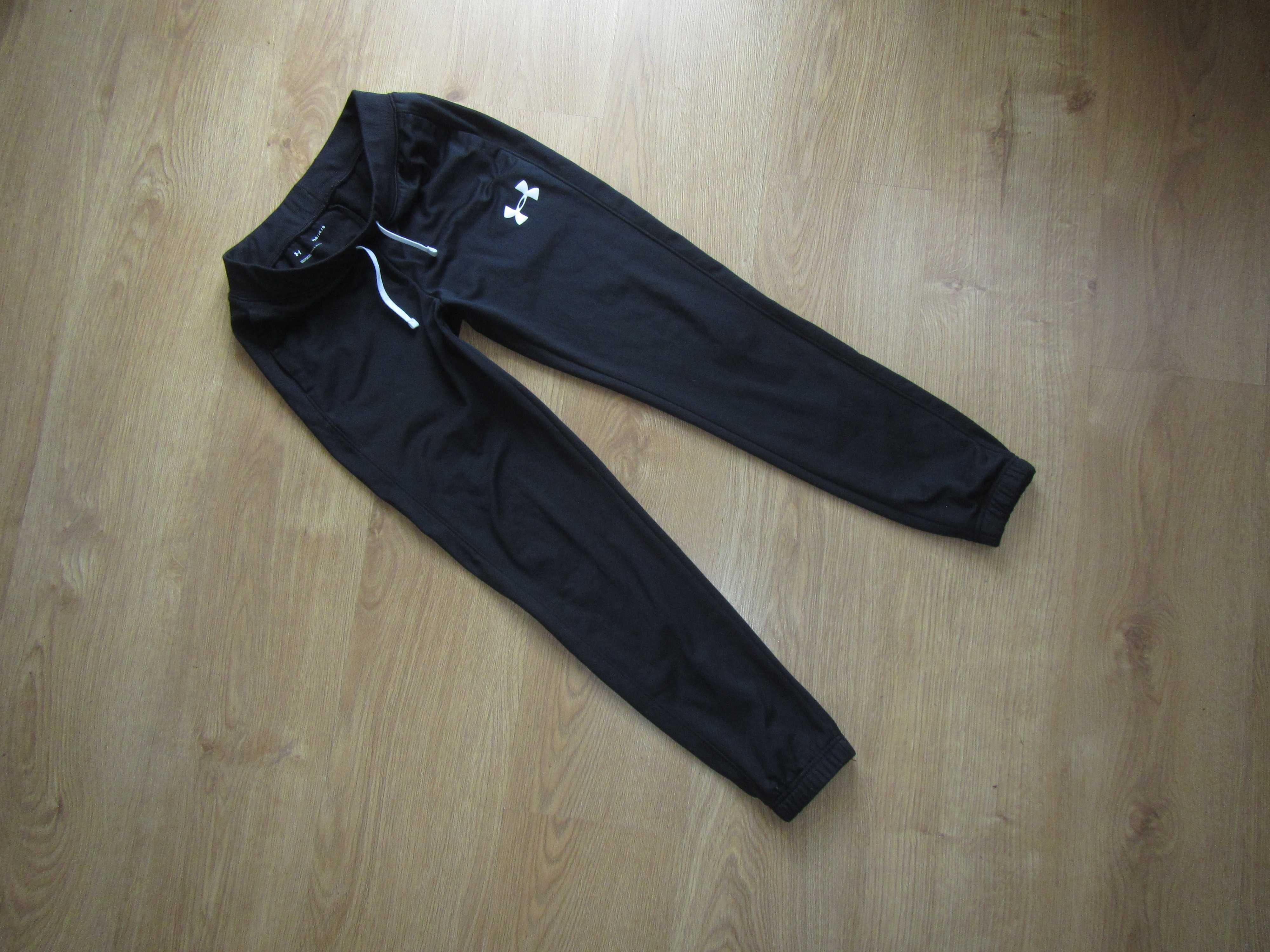 UNDER ARMOUR spodnie dresowe rozm.152
