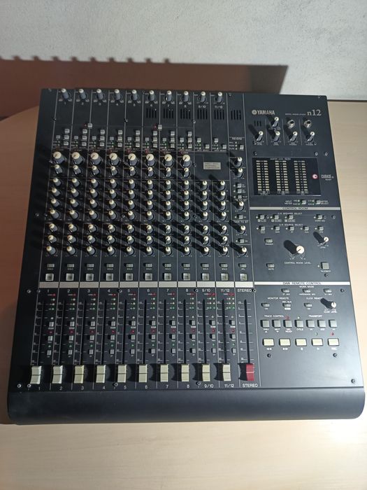 Мікшерний пульт Yamaha n12
