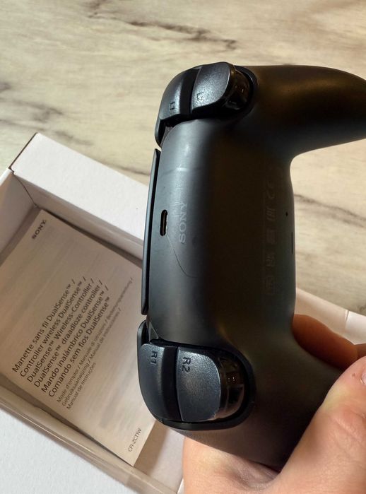 Pad PS5 DualSense BLACK/ Czarny