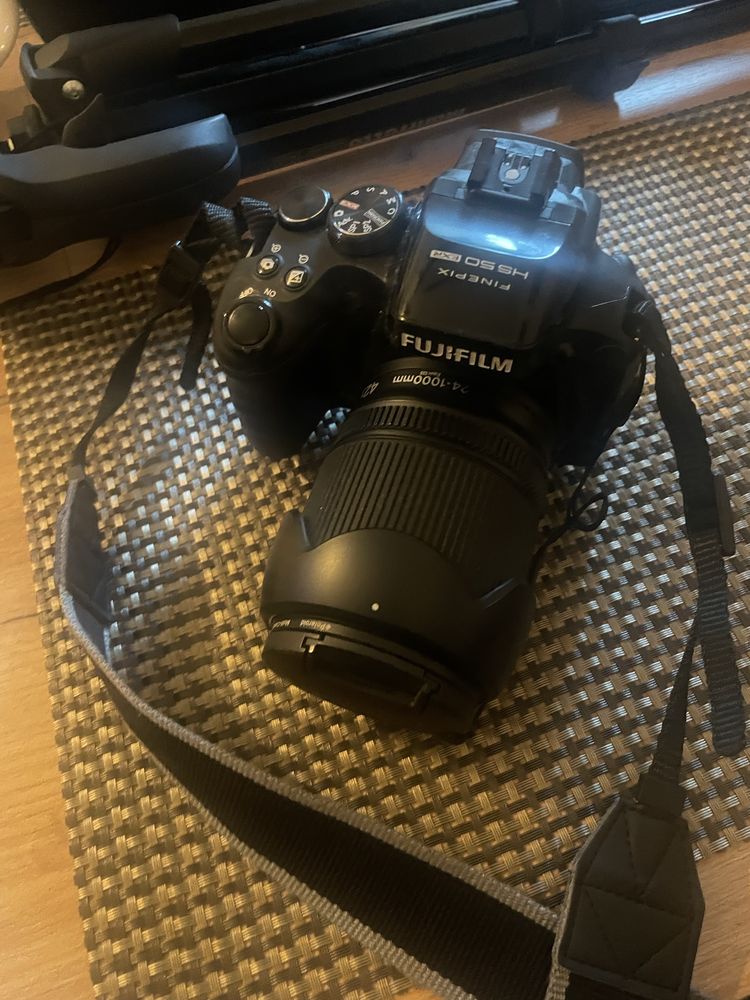 Fujifilm    FinePix HS50 EXR