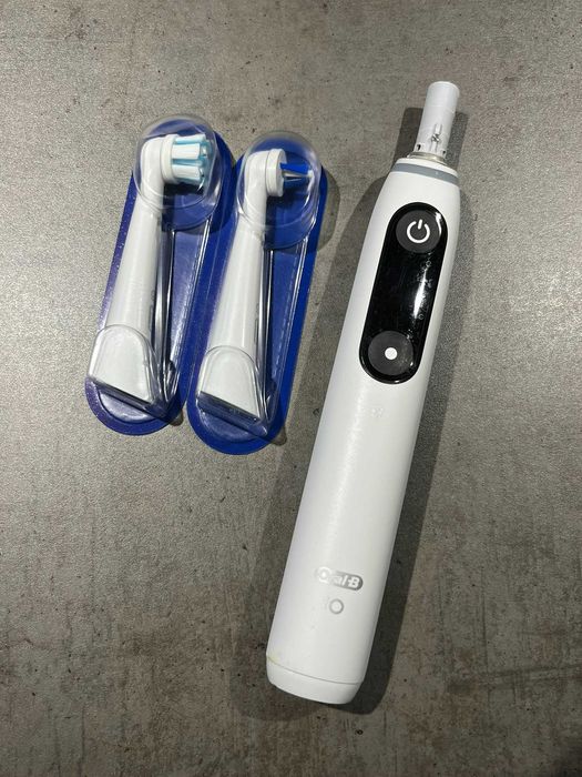 Szczoteczka elektryczna Oral-B iO Series 6