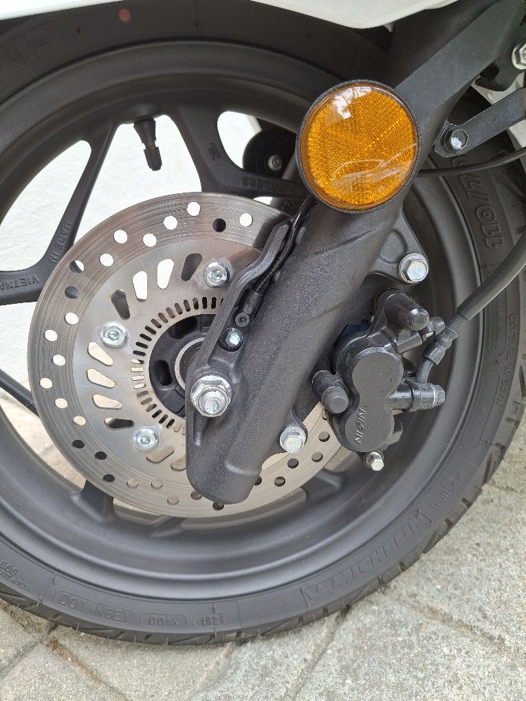 Honda PCX 125 poucos kms