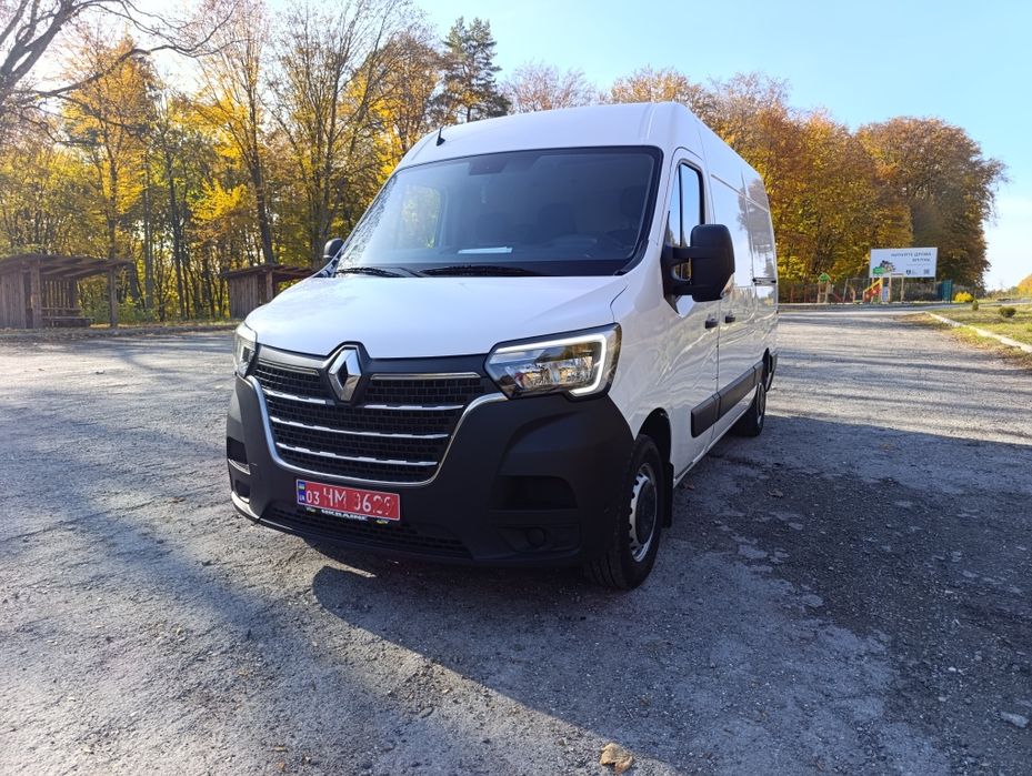 Продаю Рено мастер 21 рік в рідній фарбі