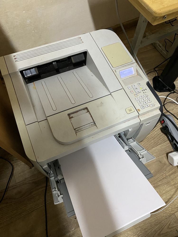 Продам принтер HP LaserJet P3015 / Лазерний монохромний