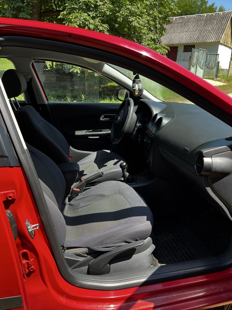 Seat ibiza 2004