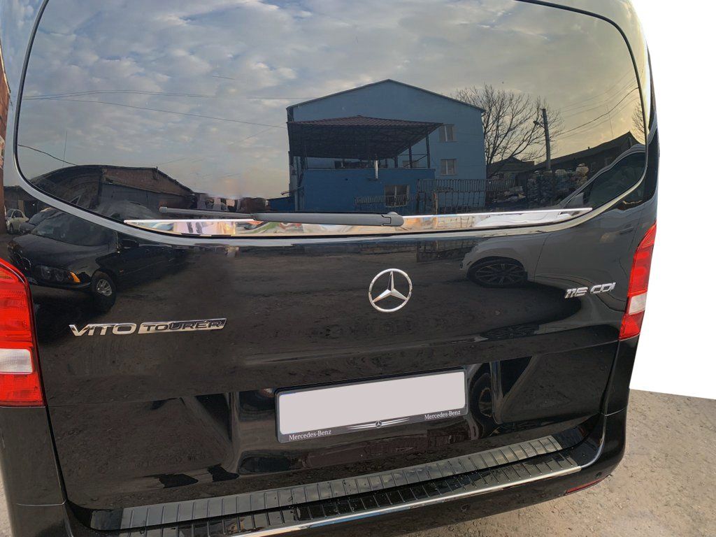 Mercedes Vito 447 W447 V клас Хром накладка на заднее стекло молдинг