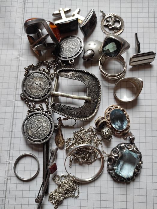 Srebro w wyrobach 135 gr.