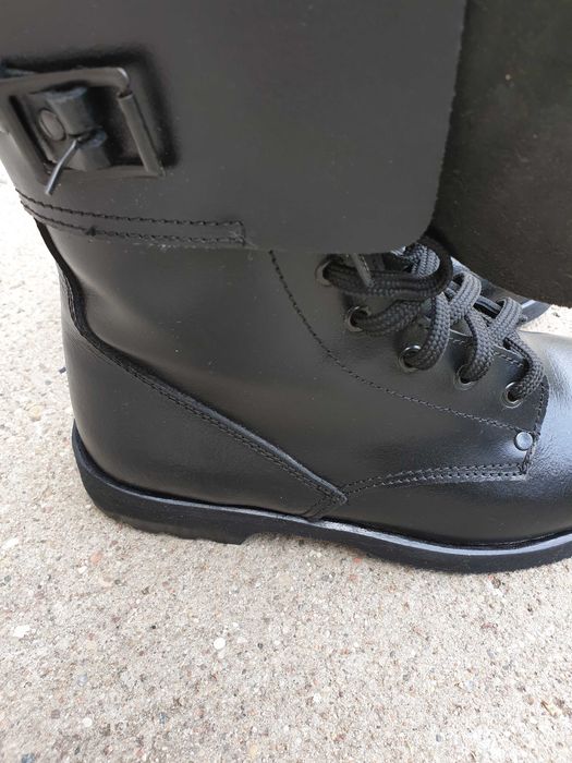 wojskowe buty opinacze rozmiar 24,5 - nowe