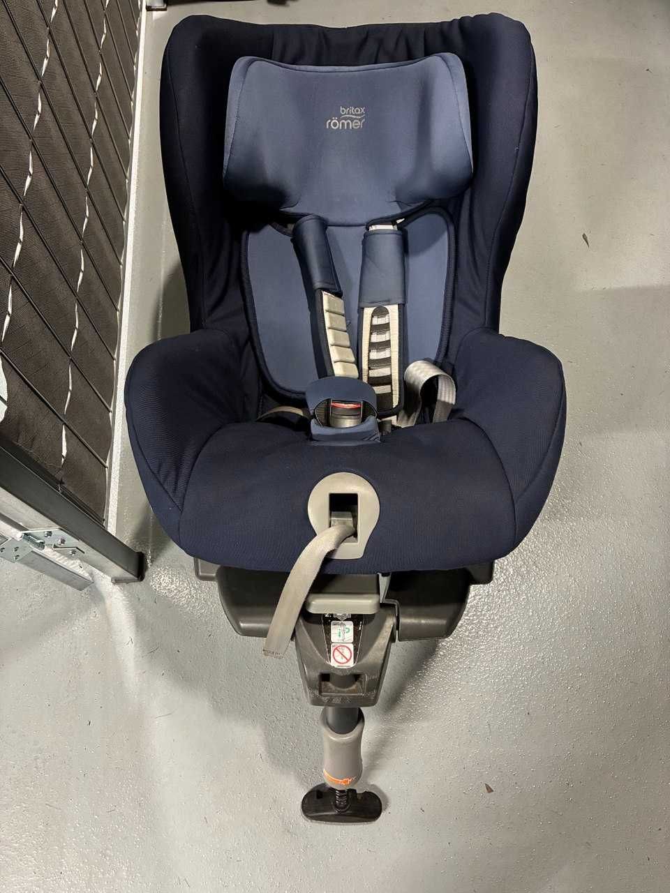 Fotelik samochodowy dziecięcy BRITAX ROMER DUO PLUS 9-18 kg ISOFIX