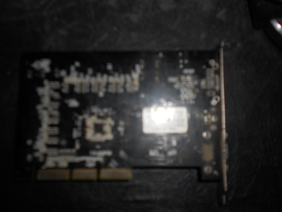 Видеокарта AGP GeForce FX5200 Ver. B 64 MB, 128 Bit