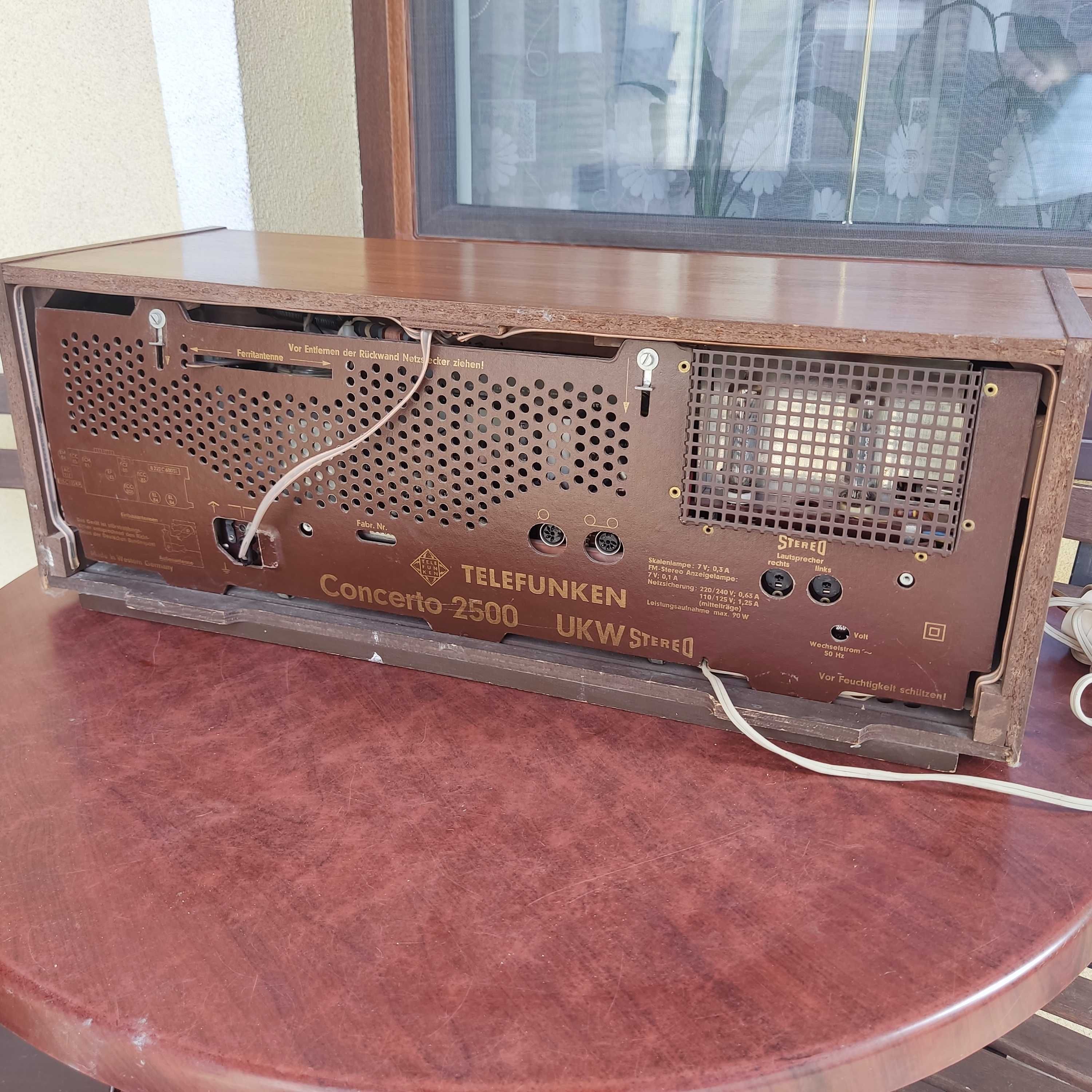 Amplituner Telefunken 2500 concerto