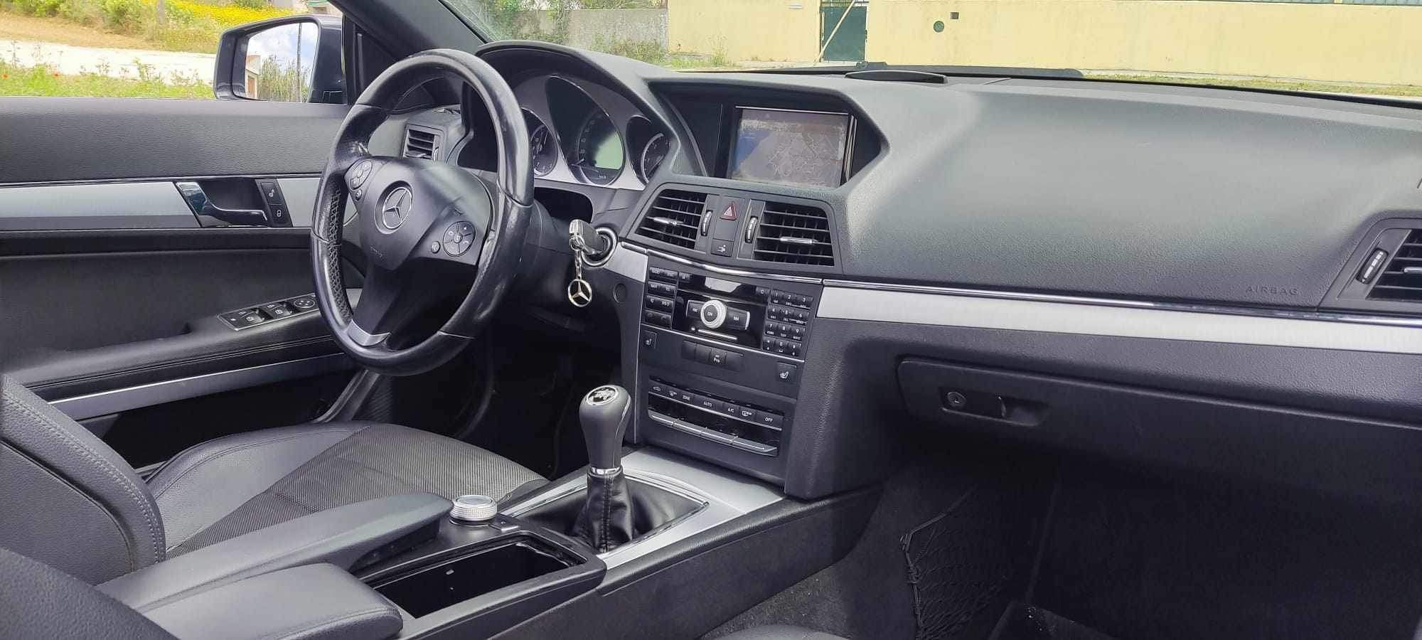 Mercedes E220 coupe biturbo