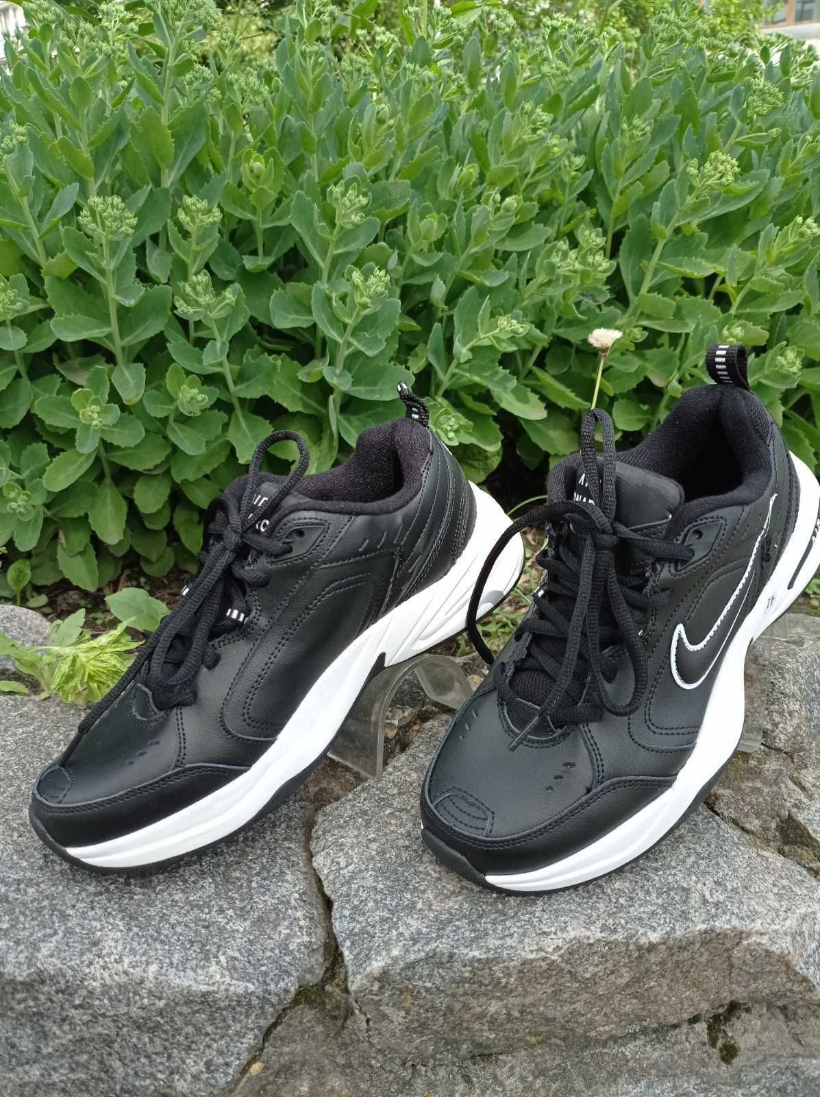 Мужские кроссовки Nike Air Monarch черные и серые