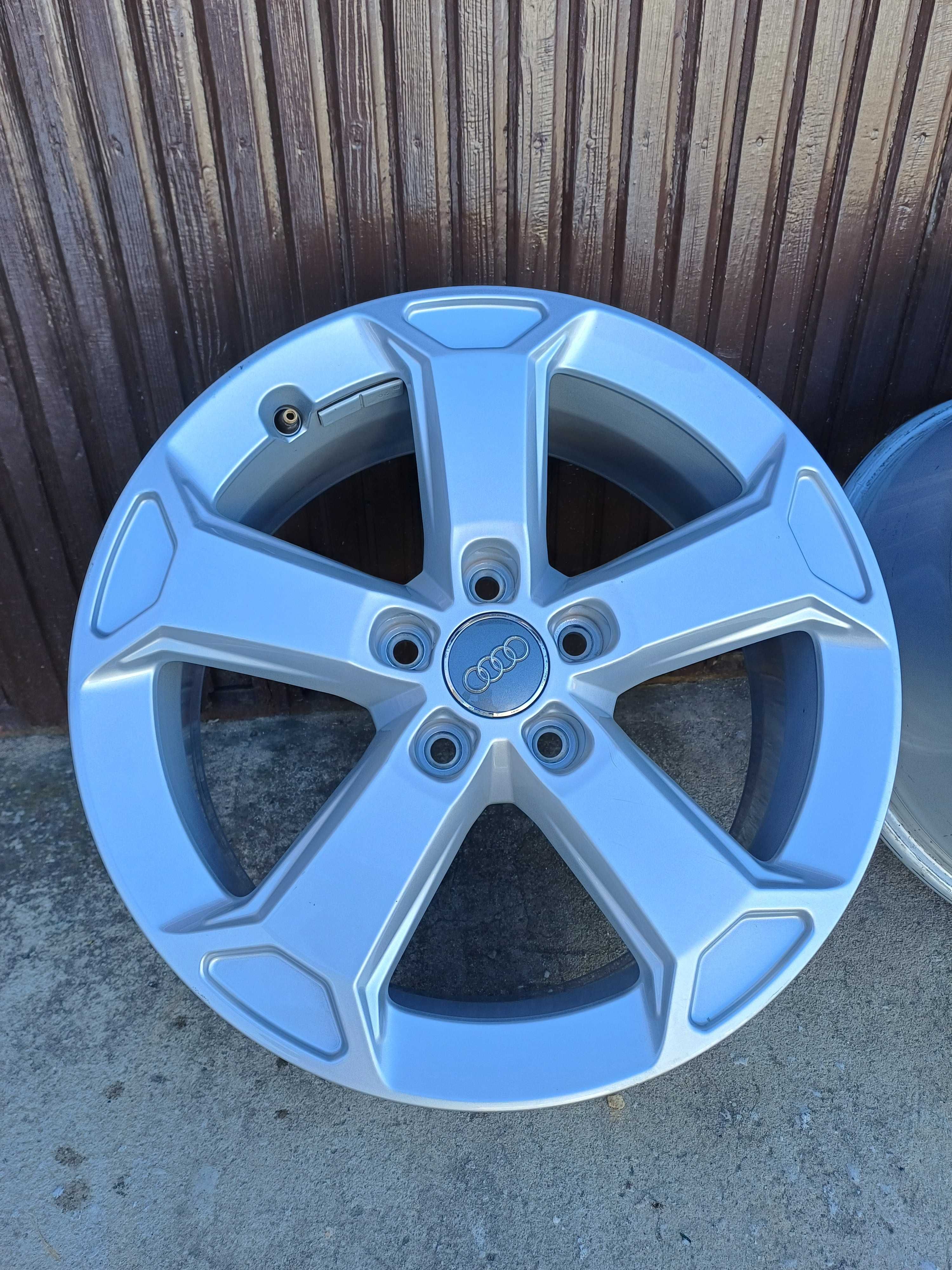 Oryginalne Felgi Audi 17'' 7J ET45 Volkswagen Skoda Seat