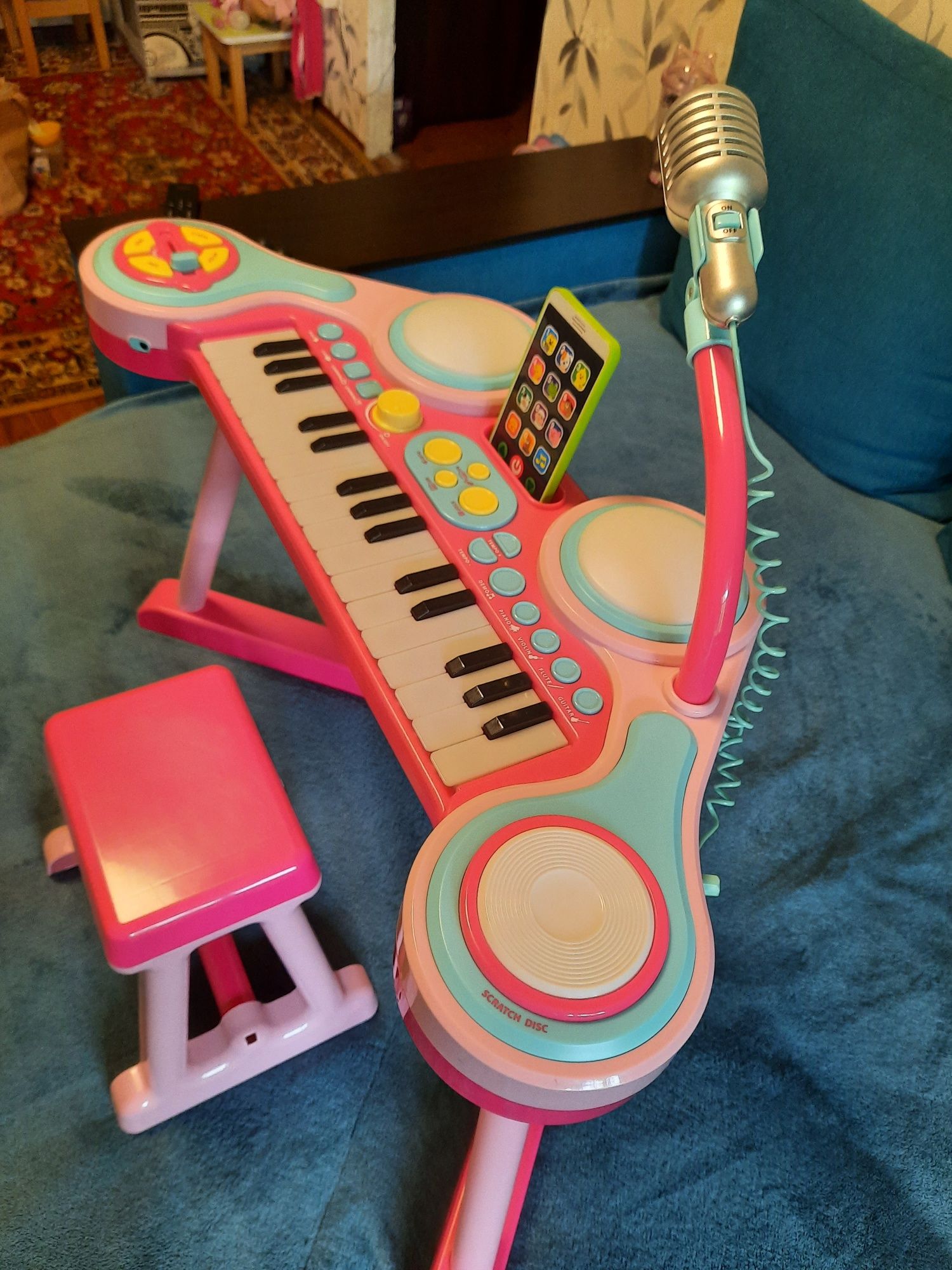 Детская игрушка пианино/синтезатор/барабаны MOTHERCARE ELC. Как новое