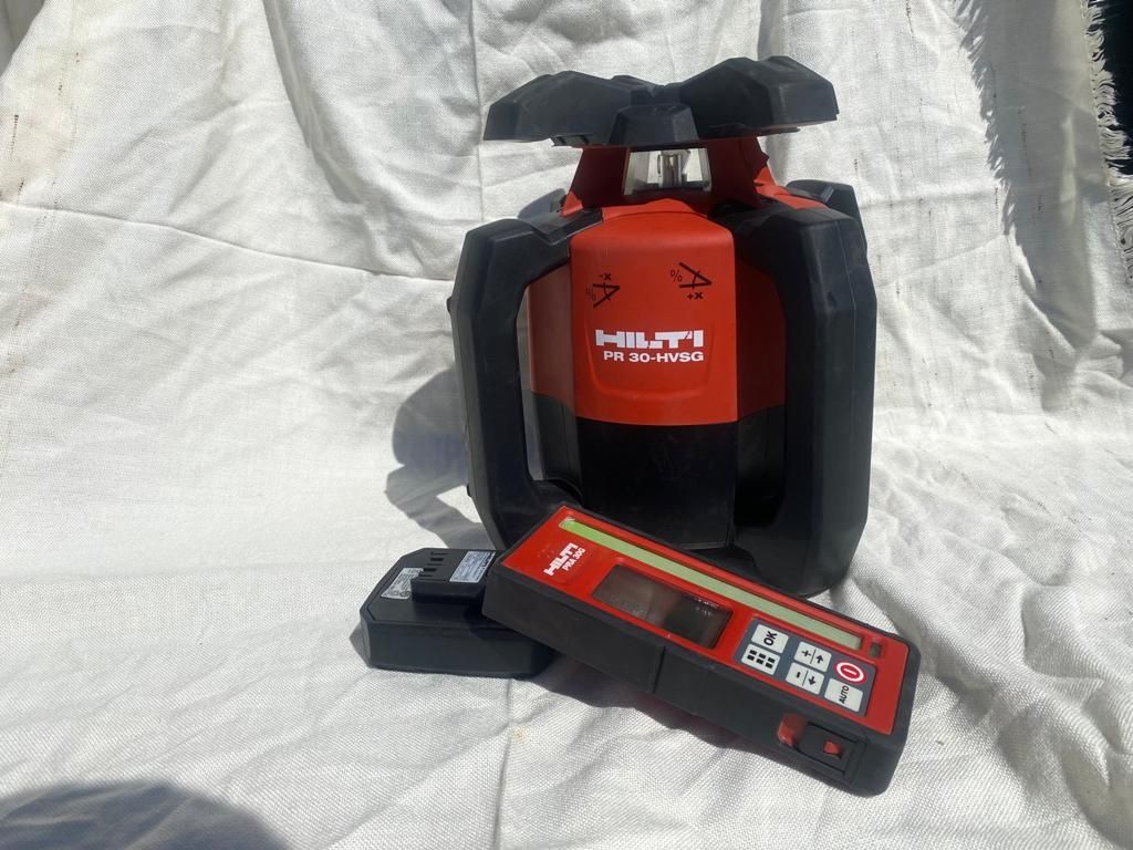 Niwelator hilti PR 30-HVSG do prac wewnątrz swietny stan!