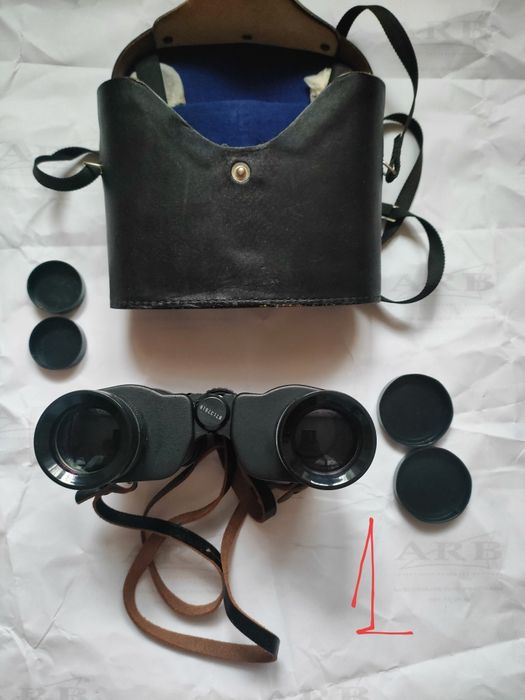 Бинокль      старый.