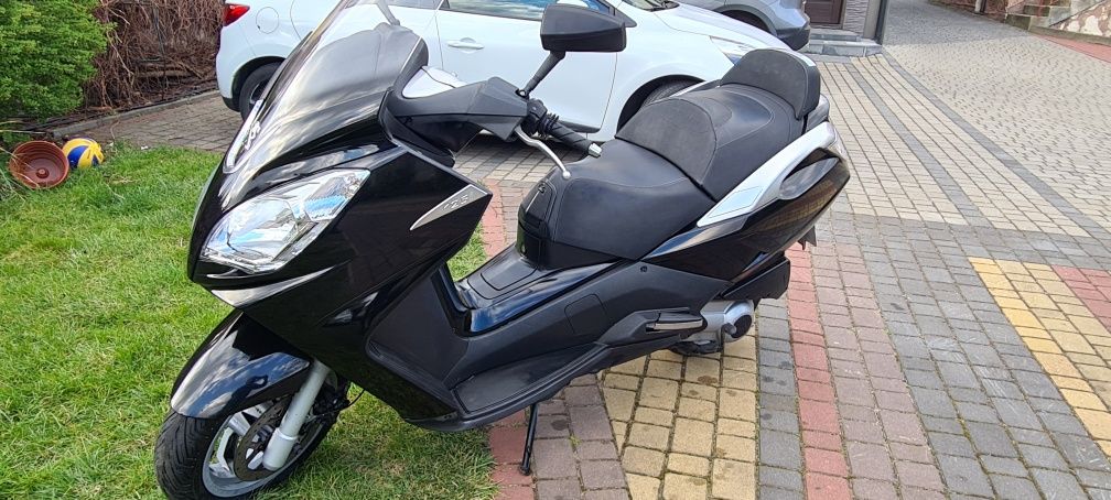 Peugeot satelis 125.ccm (Świata LED)