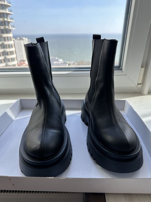 Жіночі ботільони Bottillon, 39 розмір, майже нові